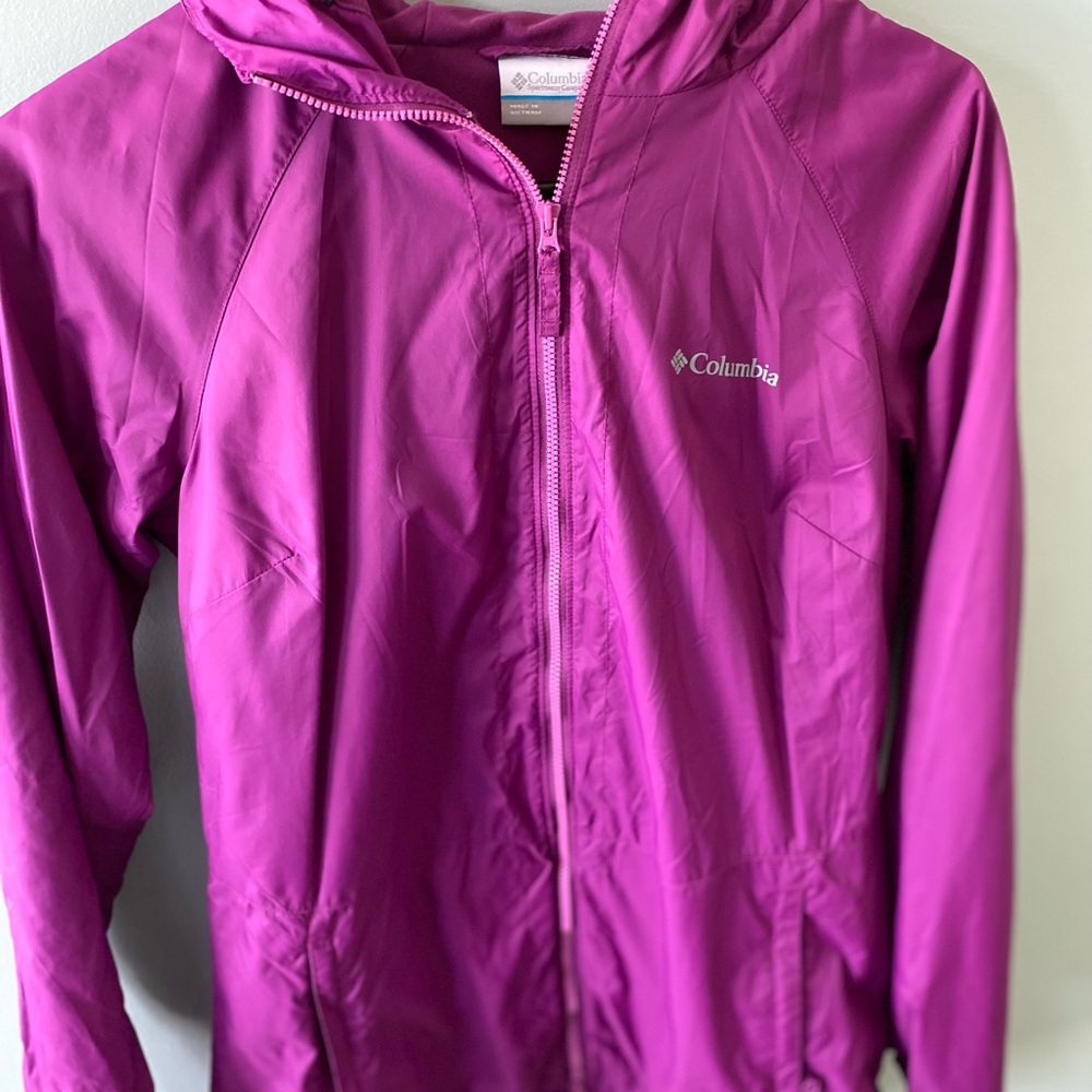 Columbia Zippered Windbreaker